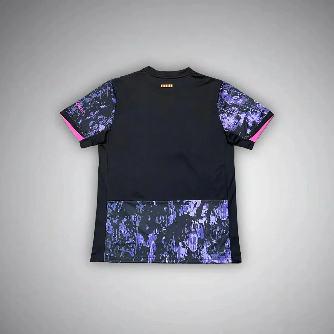 "FC Barcelona "La Esencia" Premium Kit" - Sourcing Kit